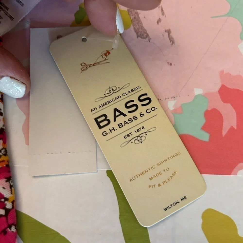 NWT Bass. Morandi rose. Size 1600% cotton floral print skirt.